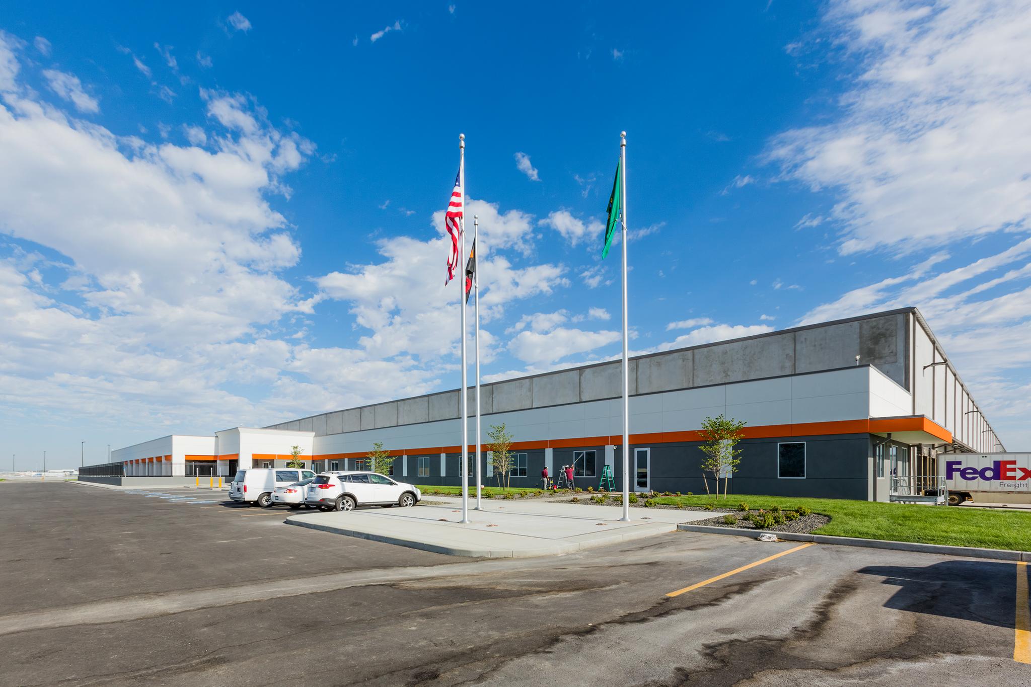 AutoZone Warehouse & Distribution Center BigD